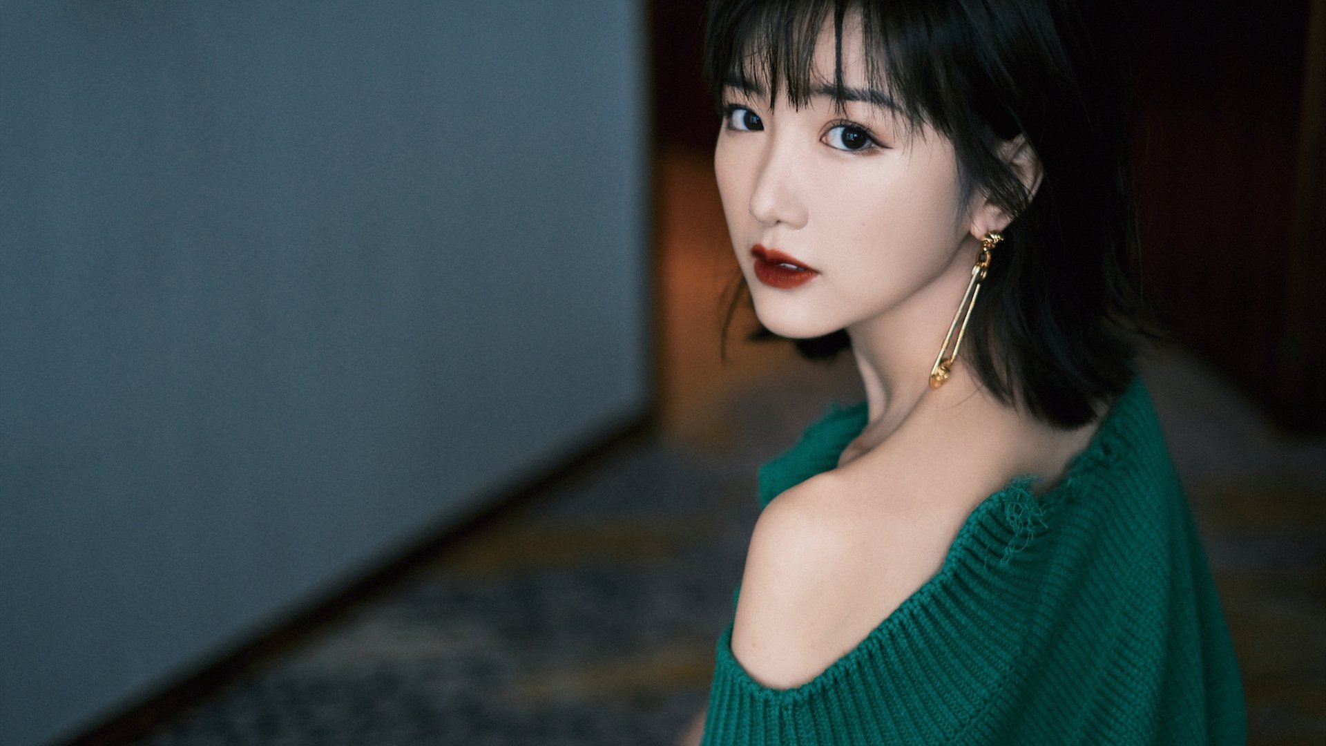 开云体育下载官网-_运动休闲时尚：运动穿搭新趋势_，运动服装穿搭