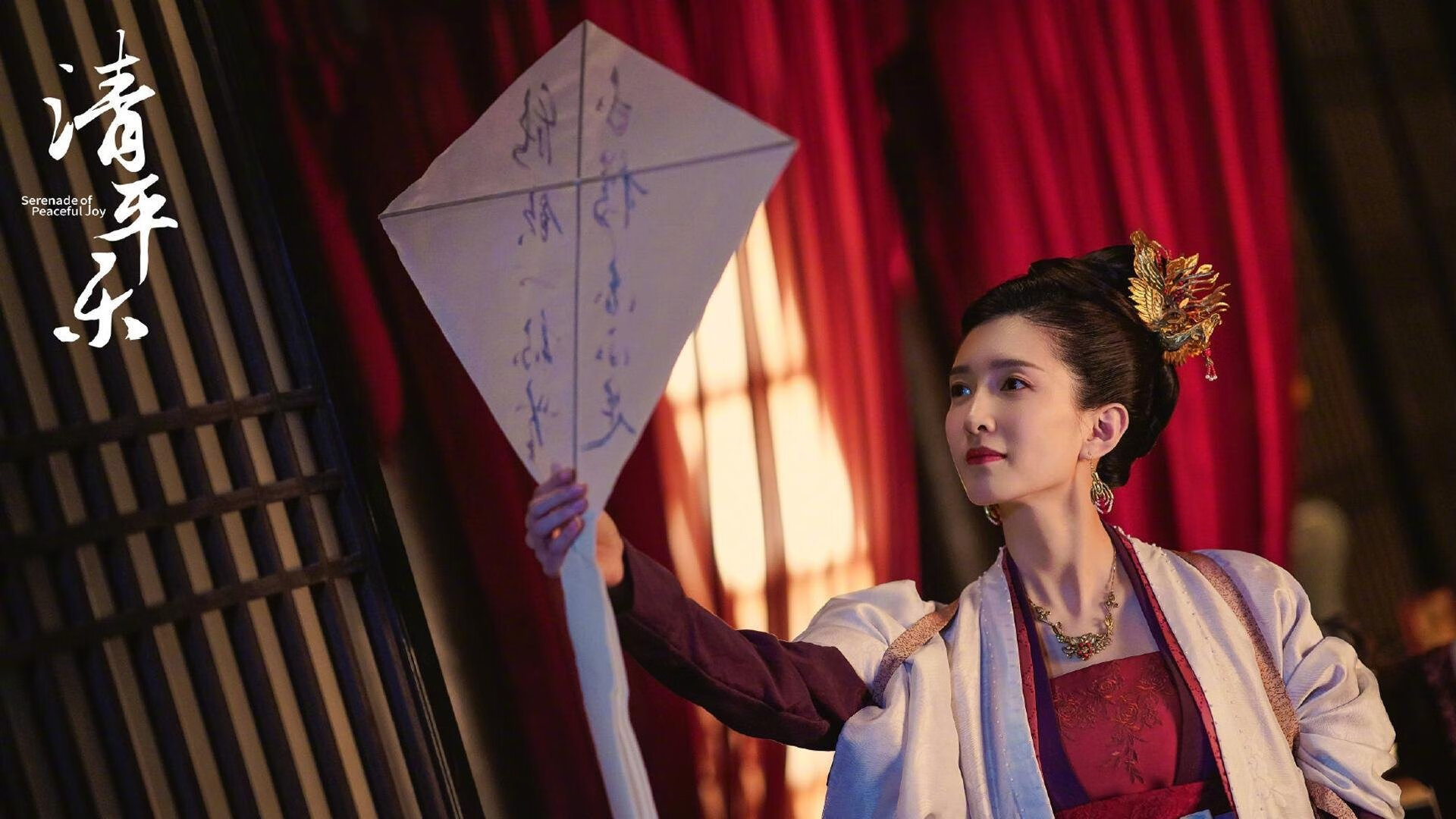 开云网页-场上花絮：比赛中那些搞笑与感动的瞬间，比赛花絮什么意思